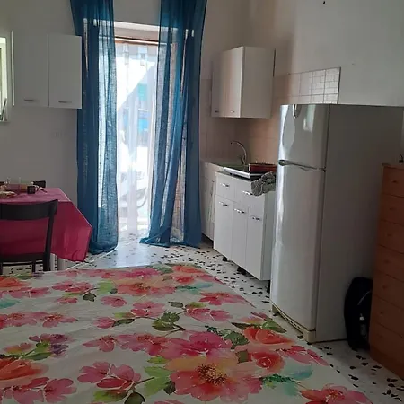 Giovannina Apartment *